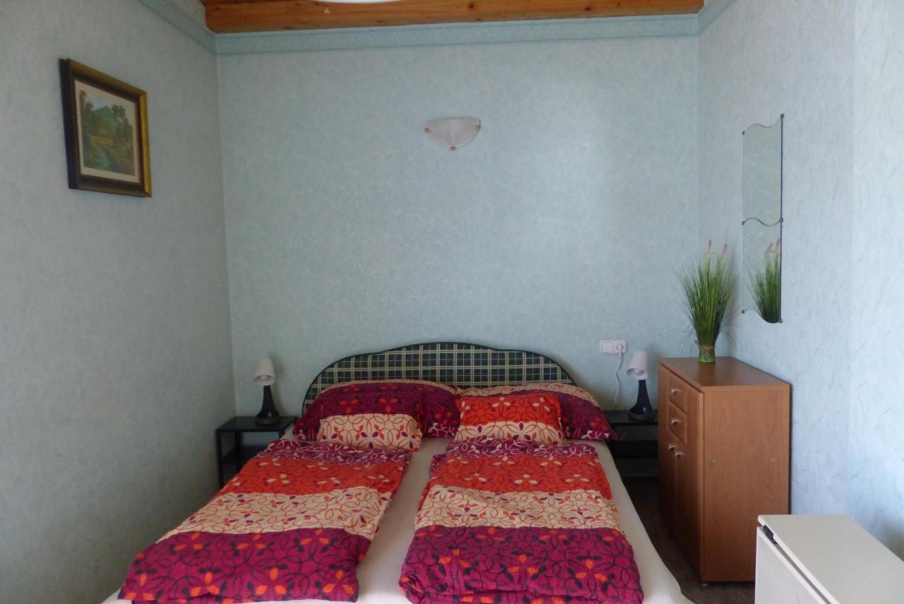 Orwa Apartmanok - Fenyofa Koez ザラカロシュ エクステリア 写真