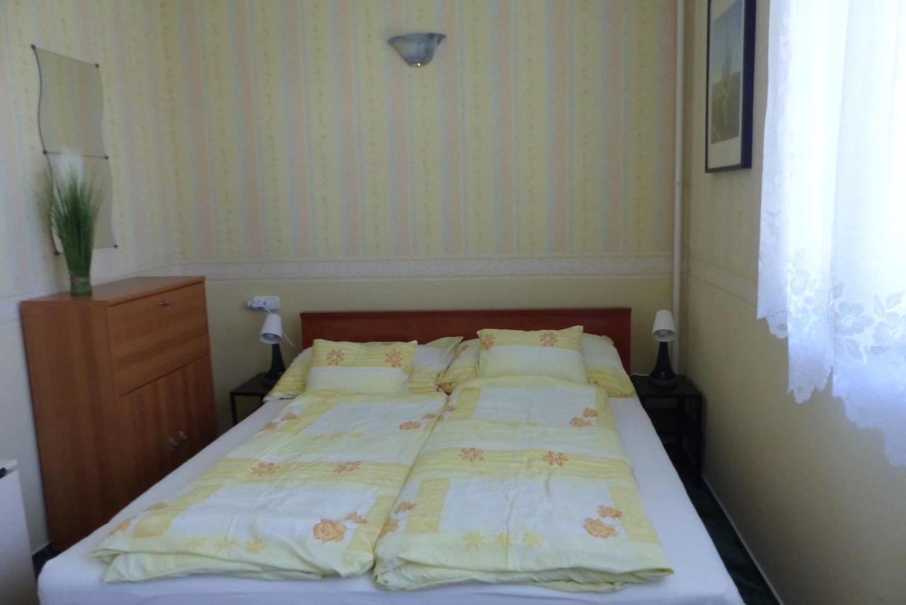 Orwa Apartmanok - Fenyofa Koez ザラカロシュ エクステリア 写真