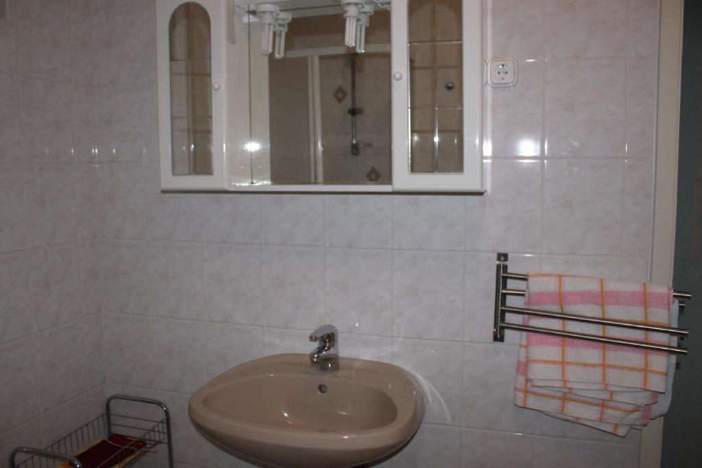 Orwa Apartmanok - Fenyofa Koez ザラカロシュ 部屋 写真